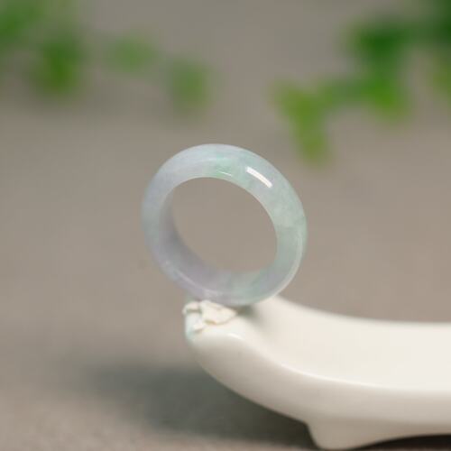 淡紫飘绿缅甸天然A货翡翠戒指