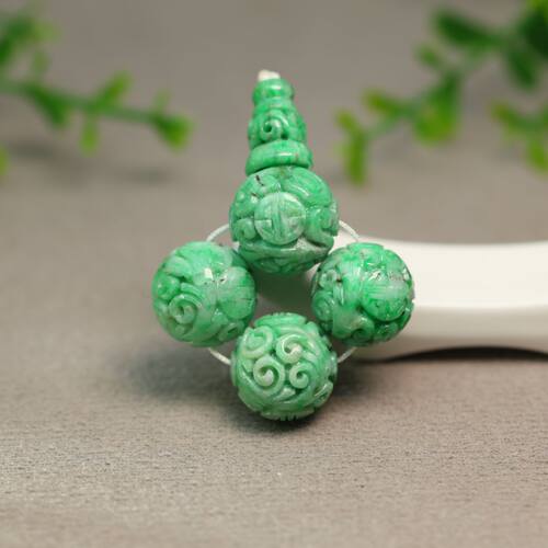 翡翠团寿纹雕花大珠子三通佛头