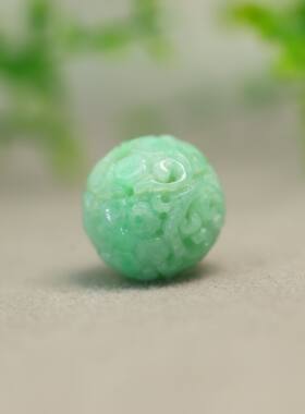 缅甸天然A货翡翠镂空雕花圆珠子