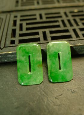 #G679一对冰种辣绿天然A货翡翠方块糖福贝耳坠耳钉花片裸石