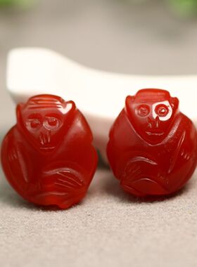 一对红色天然老玛瑙十二生肖灵猴猴子 通天孔