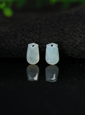 #F640一对冰种天然A货翡翠福袋小吊坠坠角