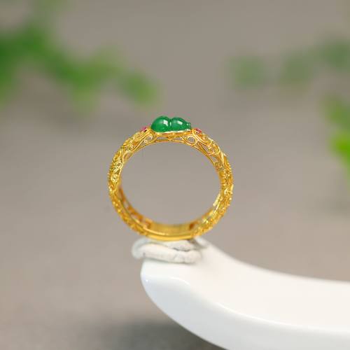 冰种辣绿天然A货葫芦戒指