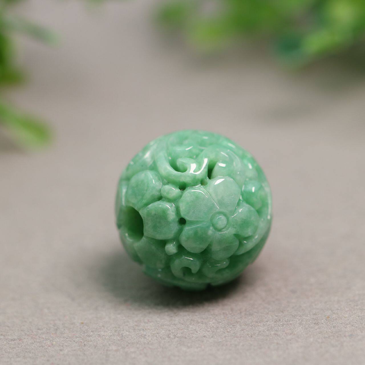 #7233满绿天然A货翡翠镂空雕花大圆珠子佛珠吊坠
