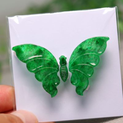 冰种满色辣绿天然A货翡翠大蝴蝶