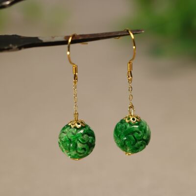 天然翡翠团寿龙纹雕花珠子耳坠
