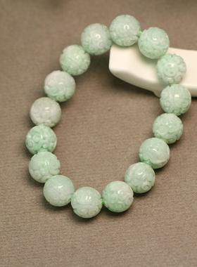 #E476白底浅绿色天然A货翡翠雕花珠子手串 古钱币龙纹圆珠手链