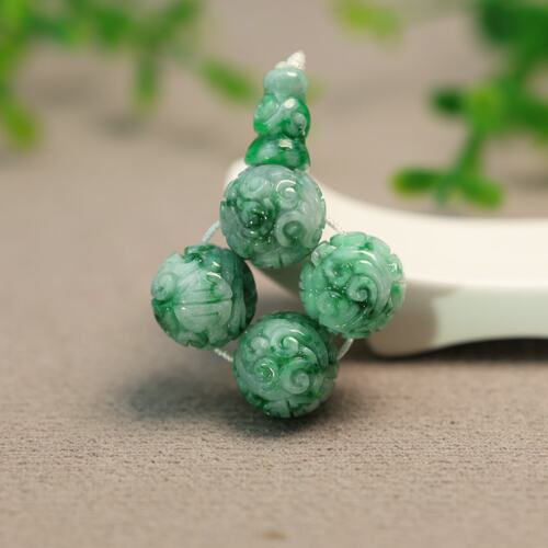 翡翠团寿龙纹雕花珠子三通佛头