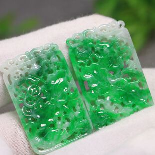 #1711一对阳绿天然A货老翡翠缕空雕连年有余方形雕花吊坠