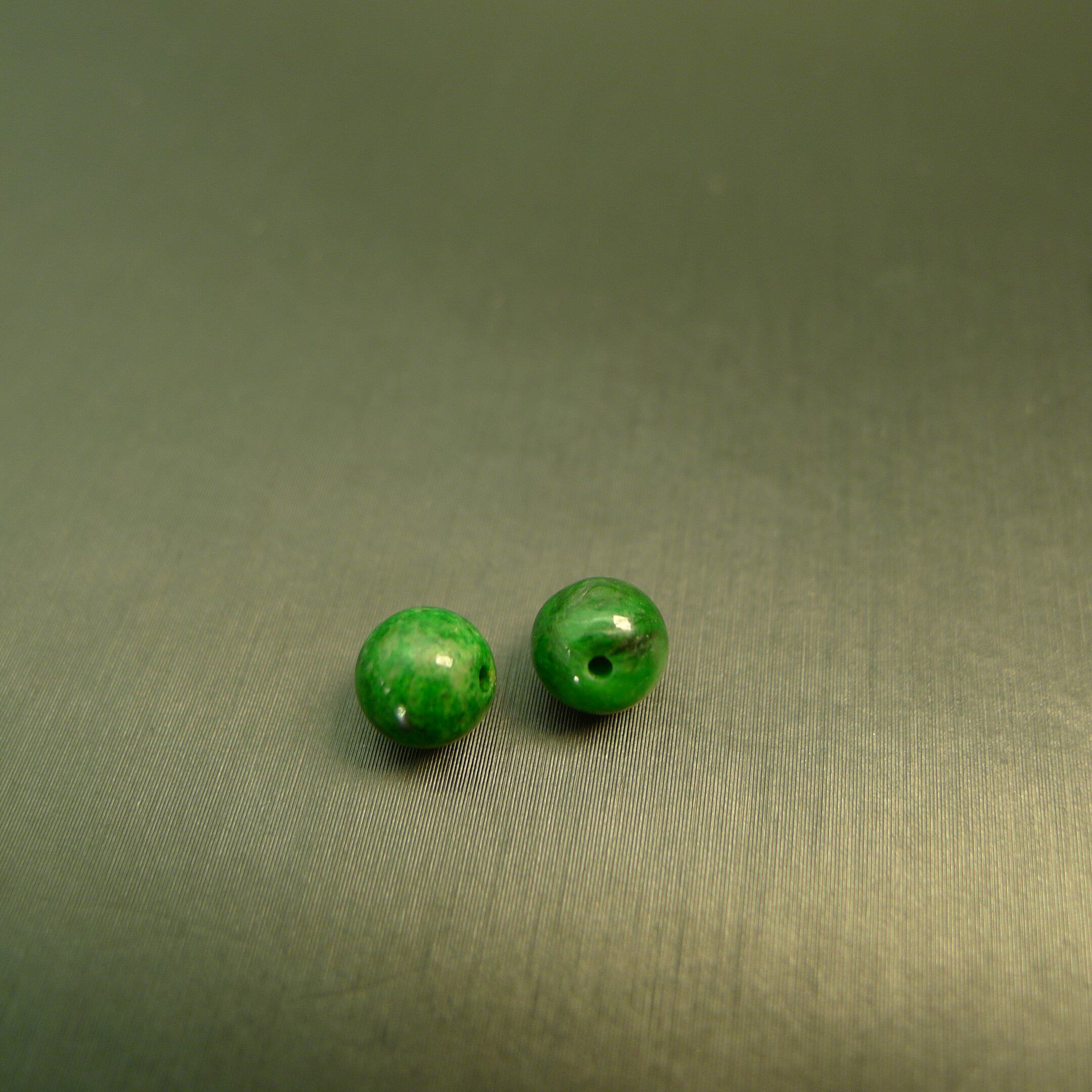 #L666 一对满色辣绿缅甸天然A货翡翠珠子6MM圆珠散珠