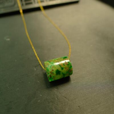 翡翠路路通转运珠锁骨链吊坠