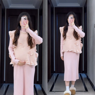 早秋设计感孕妇装2025套装新款设计感宽松蝴蝶结马甲连衣裙两件套