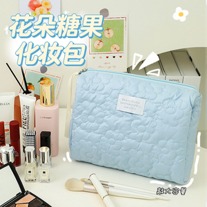 化妆包女新款便携大容量出差旅行护肤品洗漱包高级感化妆品收纳袋