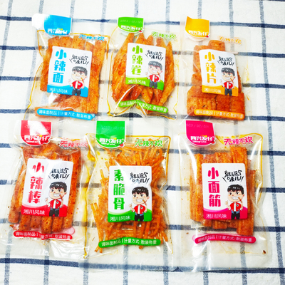 休闲食品儿时怀旧小吃辣条