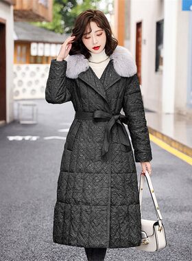 狐狸毛领收腰羽绒服女长款黑色白鸭绒轻薄直筒外套通勤日式中老年