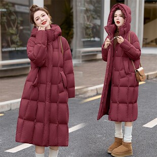 红色连帽羽绒服女2026新款中长款加厚保暖白鸭绒外套潮流修身轻奢