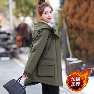 工装风派克棉服女军绿色连帽中长款加厚宽松显瘦大码外套特别流行