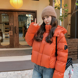 橘色连帽短款羽绒服女冬季加厚保暖面包服小个子外套复古独特休闲