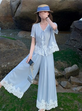 优雅风蓝色蕾丝拼接两件套女夏季阔腿裤套装绝美穿搭松弛感
