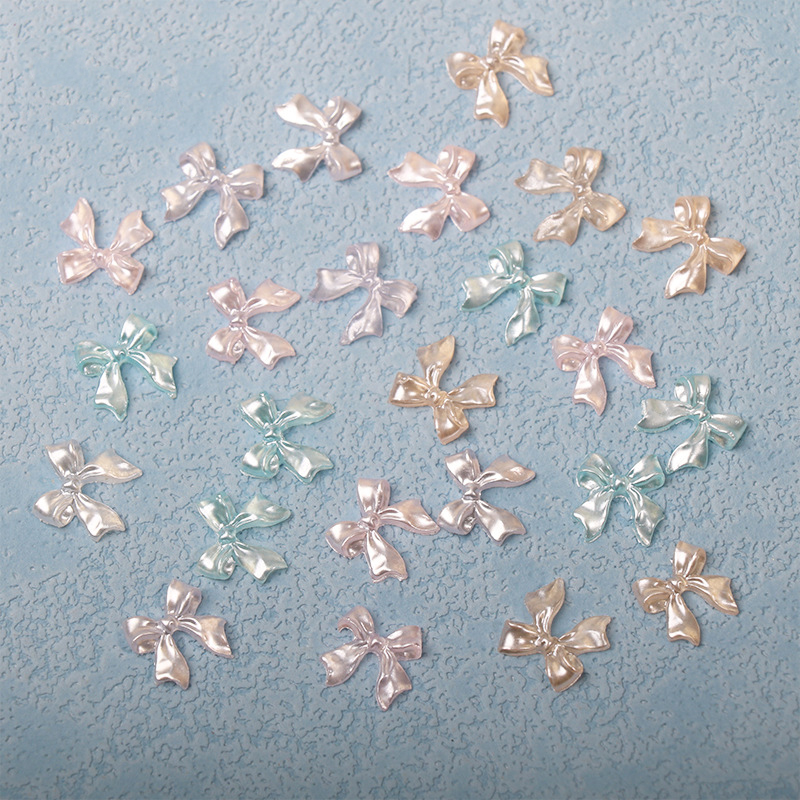 水晶透色蝴蝶小熊领结指甲饰品