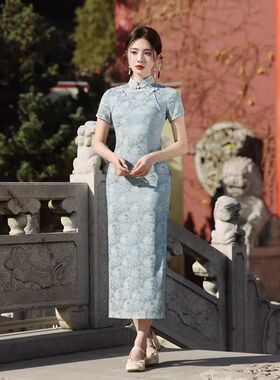 提花缎画板夫人旗袍2025夏季气质优雅改良新中式淑女蓝色日常可穿