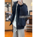 藏青色