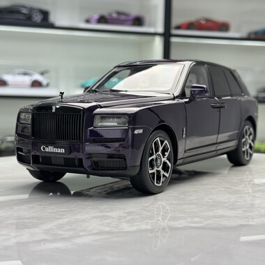 原厂皮箱版1:18劳斯莱斯Cullinan库里南RR紫黄色合金全开汽车模型
