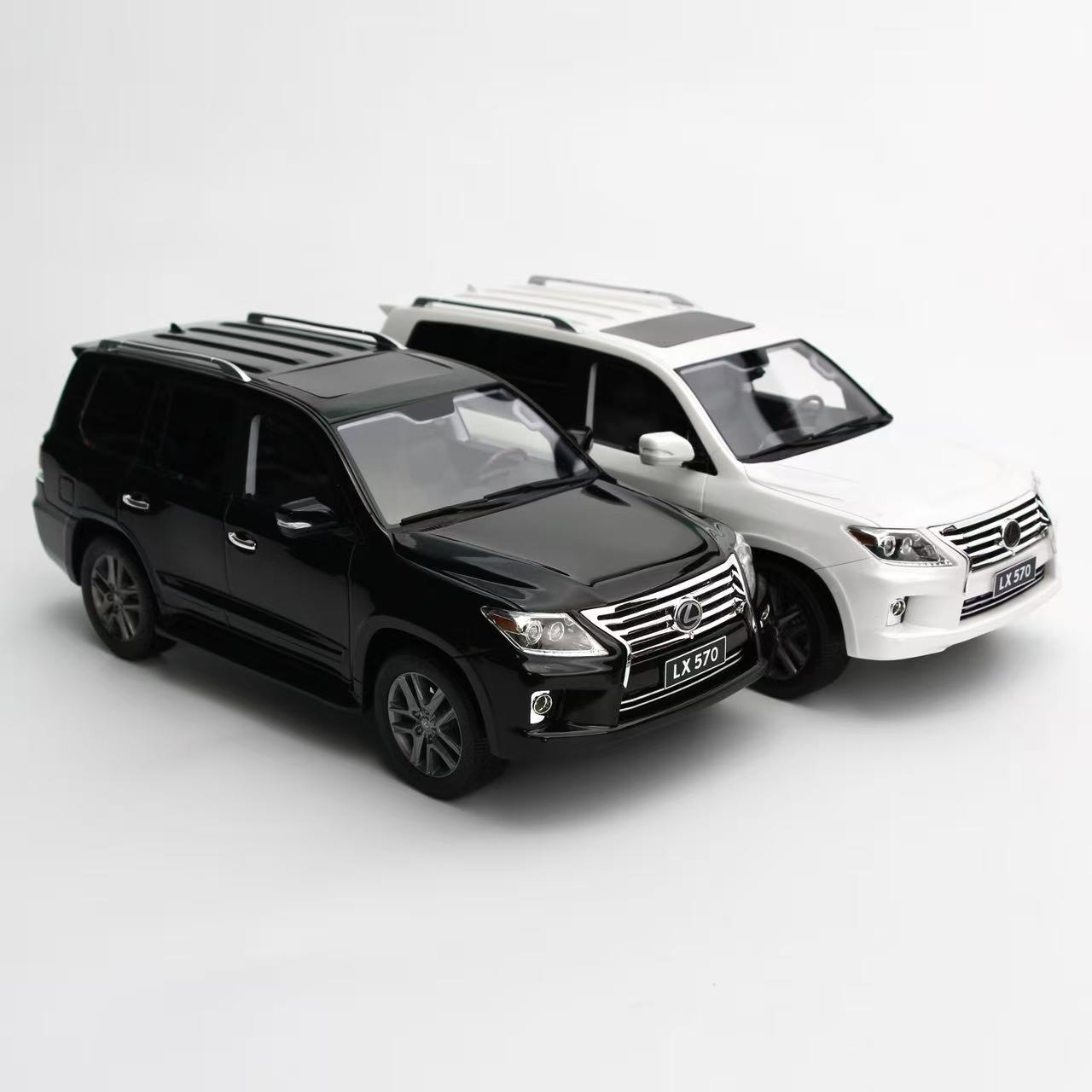 原厂树脂 1/18 雷克萨斯 LX570 黑色白色汽车模型 SUV越野车收藏