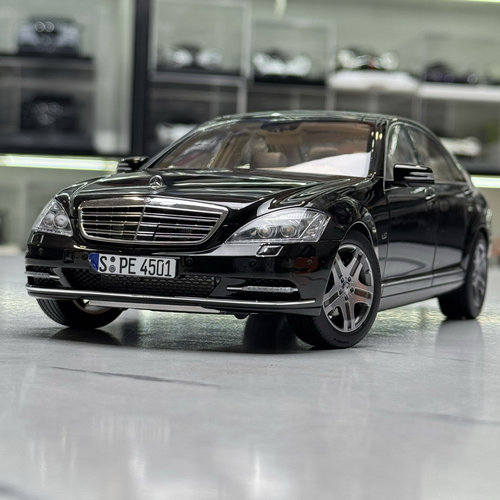 MH 奔驰W221 S600L 附带发动机套装仿真合金汽车模型1 18收藏摆件
