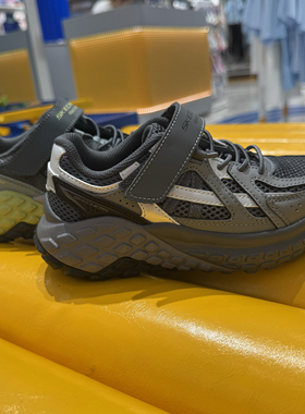 斯凯奇男童鞋2025秋运动鞋舒适厚底魔术贴缓震休闲怪兽鞋405334L