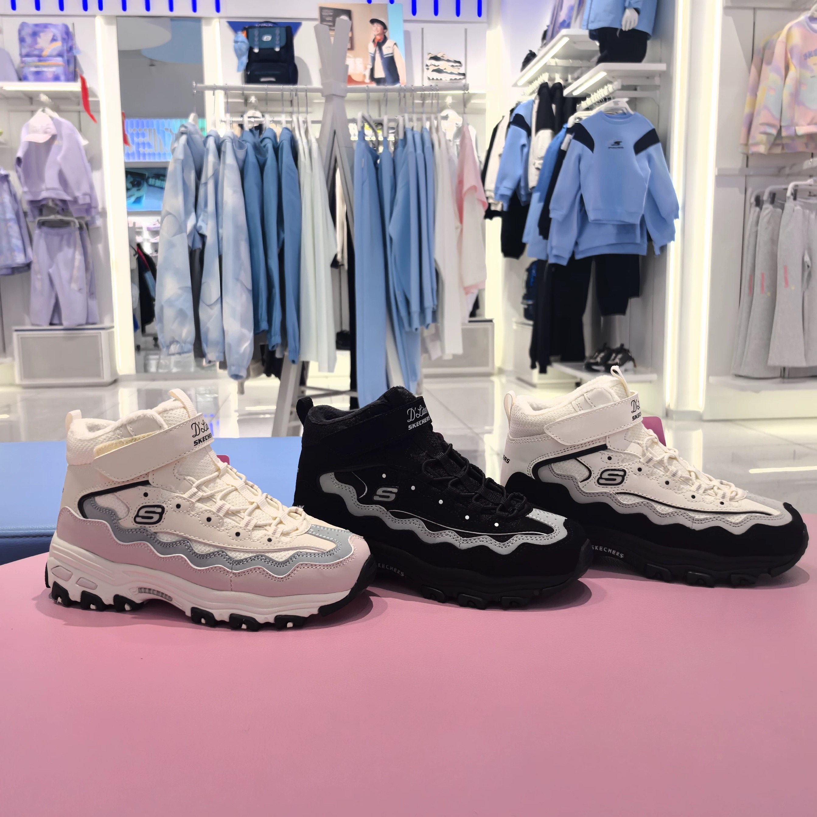 Skechers斯凯奇儿童25年冬新款保暖中帮老爹鞋运动休闲鞋303952L