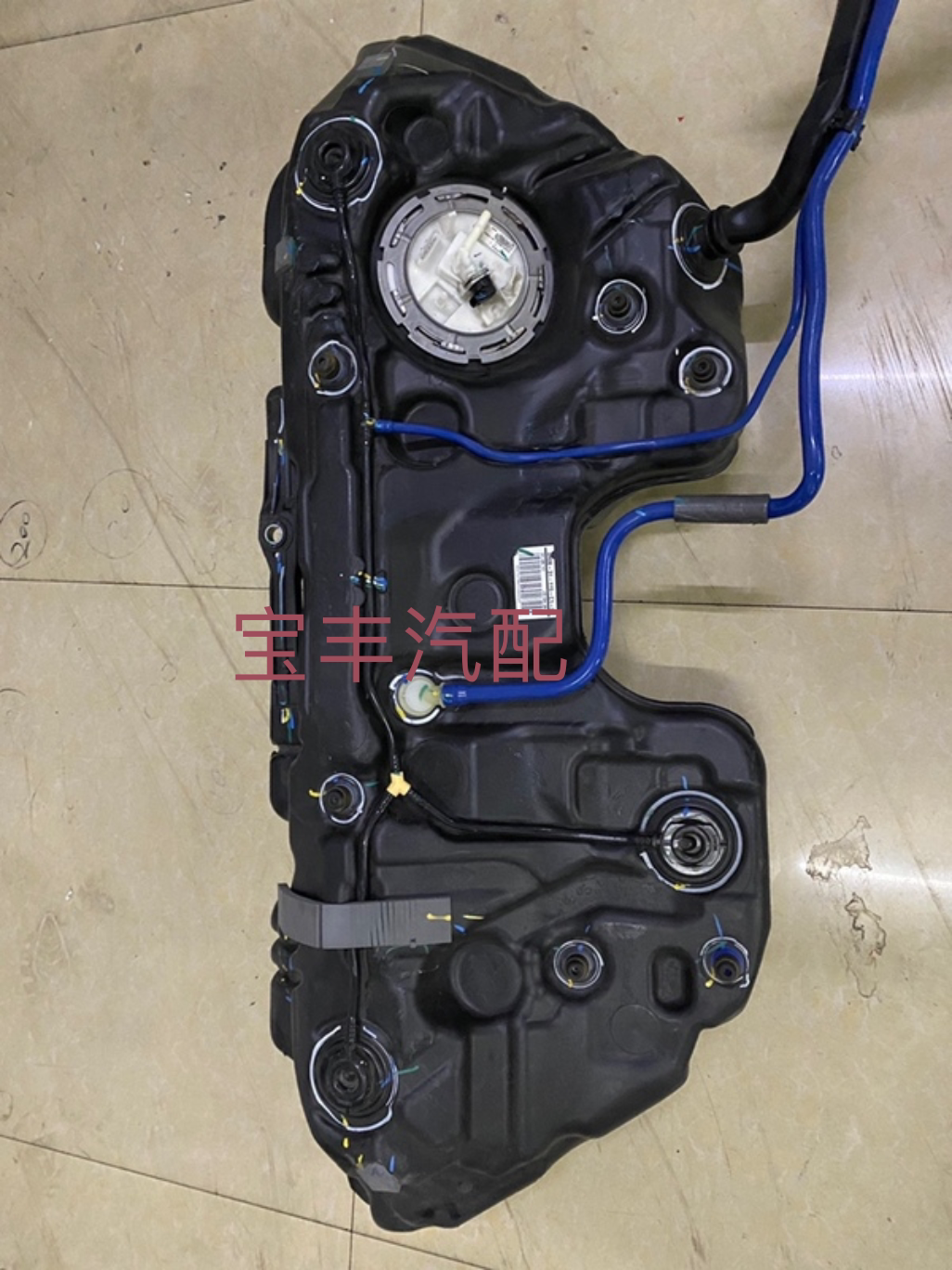 适用于奔驰C260 E260 E300油箱W213 GLC300 E350拆车汽油箱总成