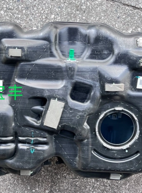 适用奔驰GLB200 GLB220油箱247 177 GLB180 GLA200  GLA250油箱