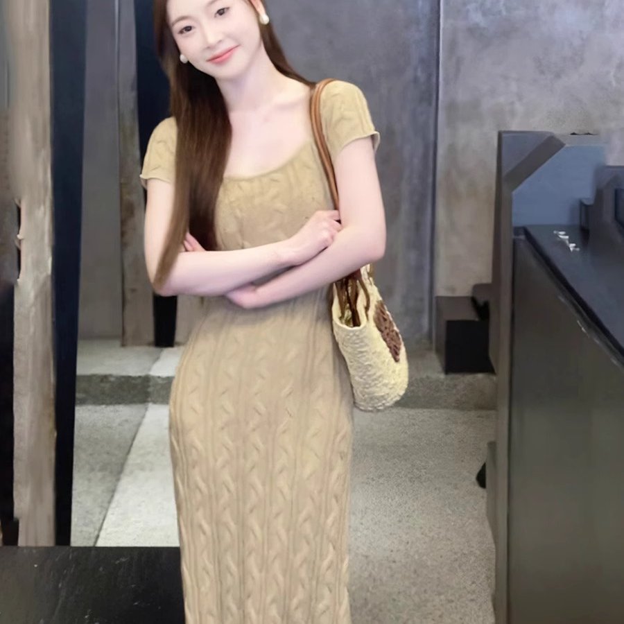 法式麻花纹针织连衣裙女夏季温柔风气质显瘦裙子高级感收腰长裙潮