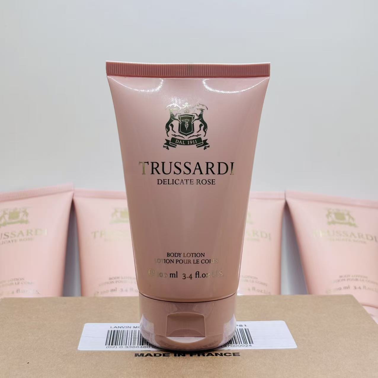 【意大利】 Trussardi杜鲁萨迪雅逸玫瑰润肤乳100ml/同款香水香味