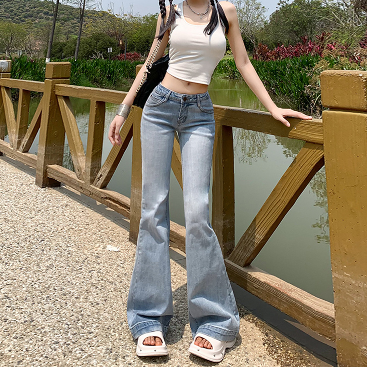美式浅蓝低腰微喇牛仔裤女夏季