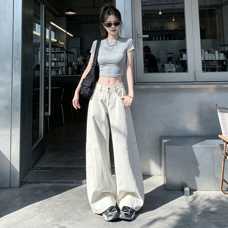 浅色工装阔腿直筒牛仔裤女2026秋