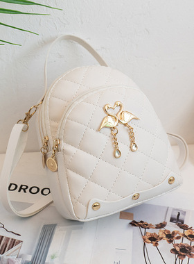 迷你双肩包小书包菱格刺绣双肩包高级感双天鹅吊饰女士小背包