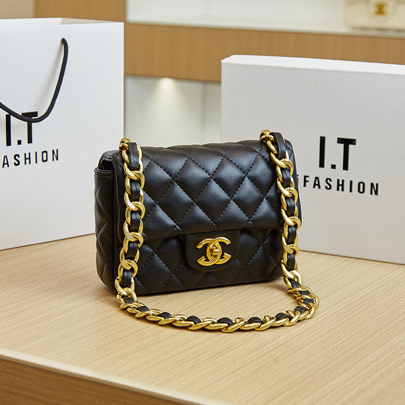 粗链条菱格包百搭单肩包腋下包时尚小方包休闲女包2024高级感小包,运动包/户外包/配件,单肩包,淘宝优惠券,粉丝福利购,淘宝优惠卷