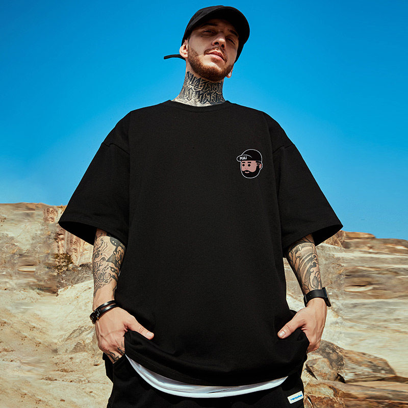 潮流大码宽松休闲短袖