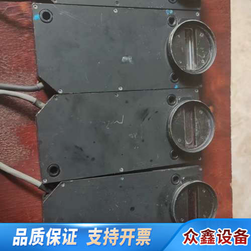 PBZ-CL030V激光传感器一套   ，实