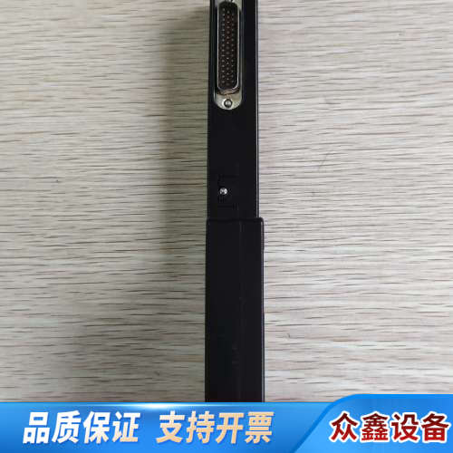 A-B  2090-K6CK-D44M   连接器