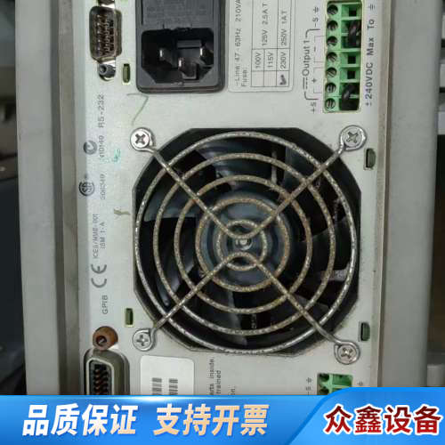 E3647A双路输出直流电源，通电，片，如