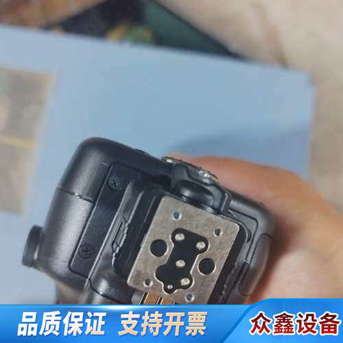 SB900闪光灯，单反闪光灯，很新，，使用很少。