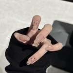 纯手工穿戴甲小红书同款美甲千金波点裸色气质假指甲贴新娘甲