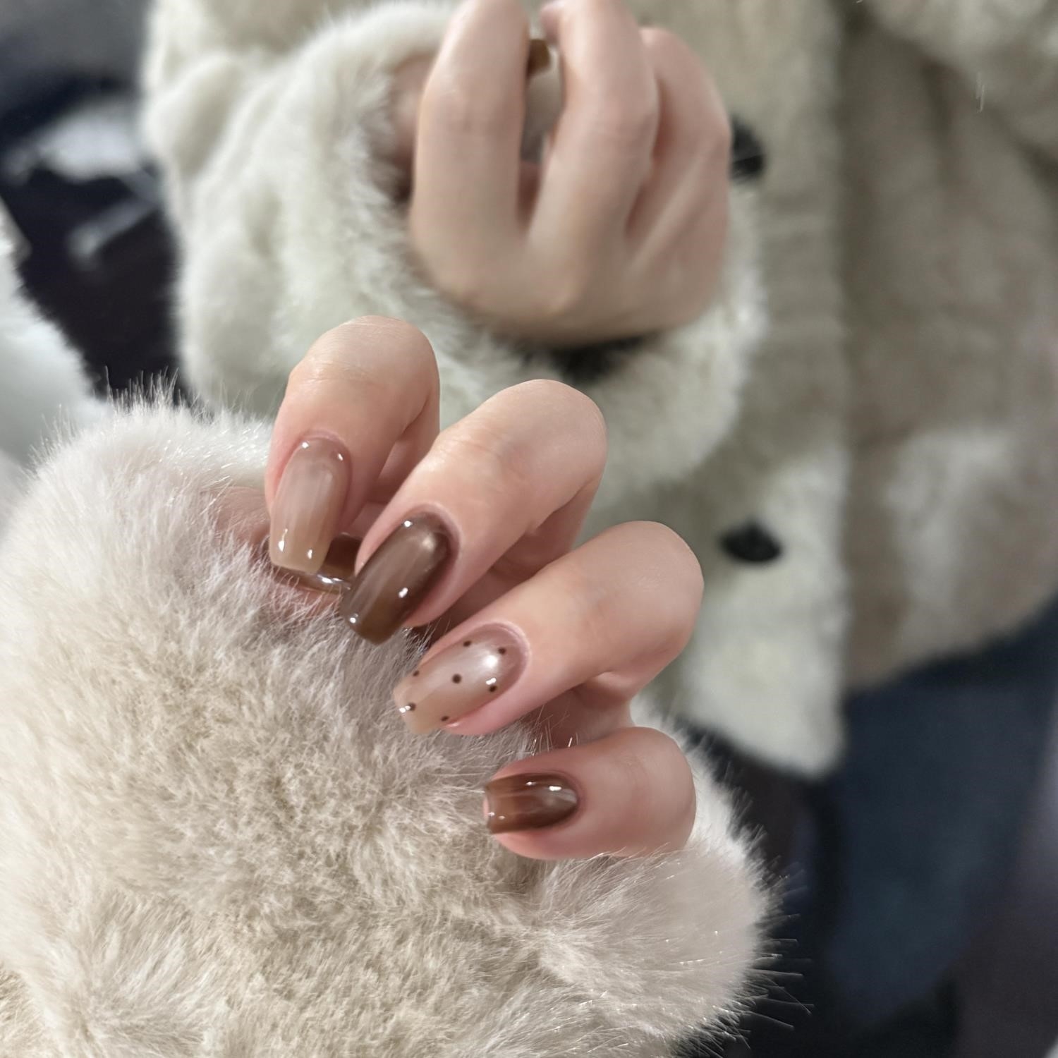 猫眼穿戴甲中长款高级感显白美甲成品穿戴式2025新款手工指甲贴片