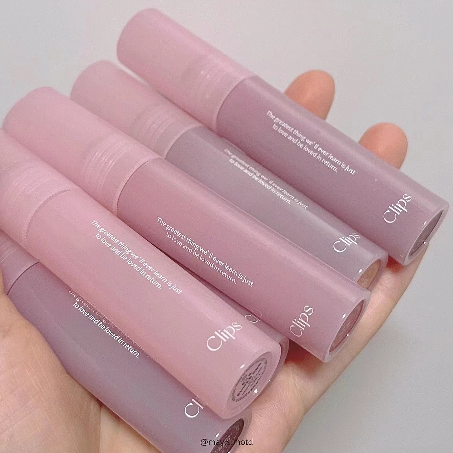 clips水光镜面粉嫩berry唇釉唇彩