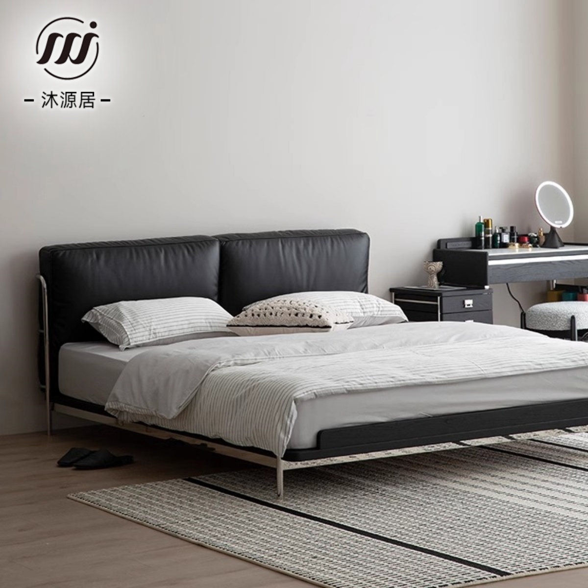 头层牛皮不锈钢包豪斯床