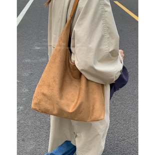 复古大容量腋下包包女式 秋冬单肩包高级感学生通勤托特包 2025新款