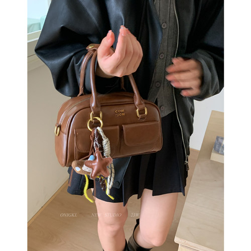 小众复古手提保龄球包包女式2025新款秋冬单肩斜挎包波士顿枕头包